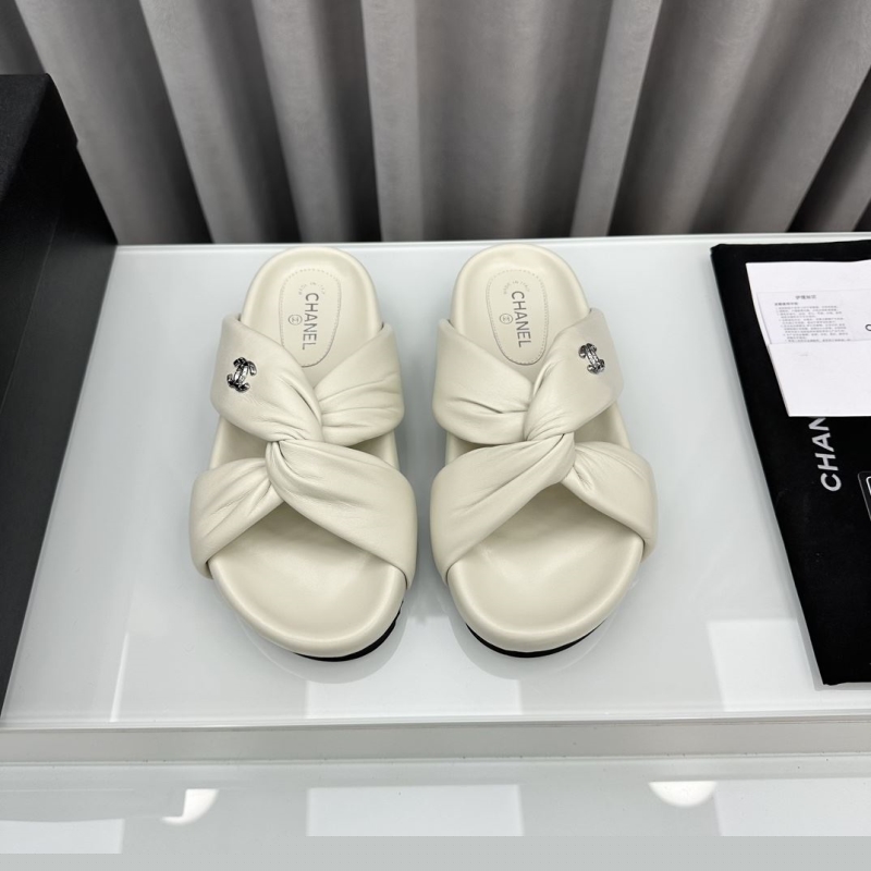 Ch*el slippers